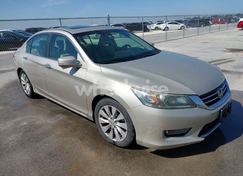 2013 Honda Accord EX-L (VIN 1HGCR2F8XDA111944) main photo
