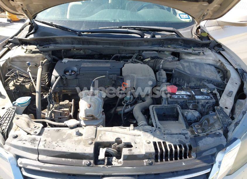 Photo 10 of 2013 Honda Accord EX-L (VIN 1HGCR2F8XDA111944)