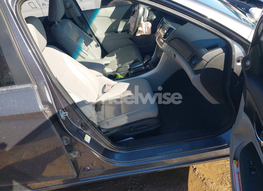 Photo 5 of 2013 Honda Accord EX-L (VIN 1HGCR2F8XDA139839)