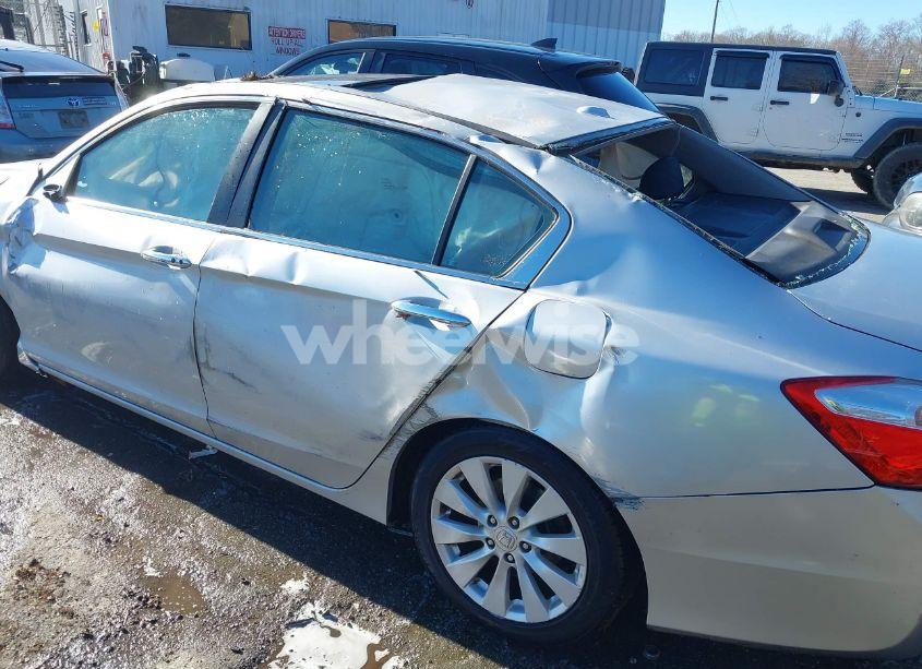 Photo 14 of 2013 Honda Accord EX-L (VIN 1HGCR2F8XDA142398)