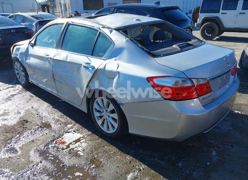 Photo 3 of 2013 Honda Accord EX-L (VIN 1HGCR2F8XDA142398)