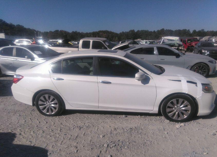 Photo 14 of 2013 Honda Accord EX-L (VIN 1HGCR2F8XDA163719)