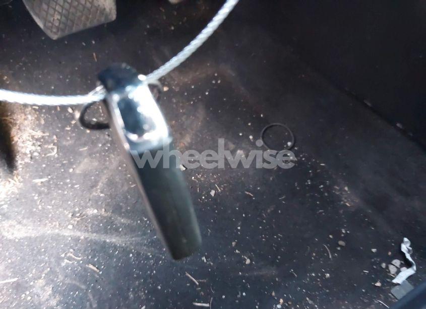 Photo 11 of 2013 Honda Accord EX-L (VIN 1HGCR2F8XDA171481)