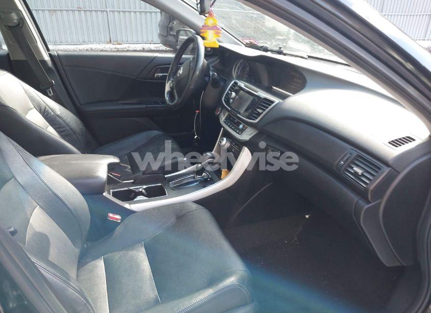 Photo 5 of 2013 Honda Accord EX-L (VIN 1HGCR2F8XDA171481)