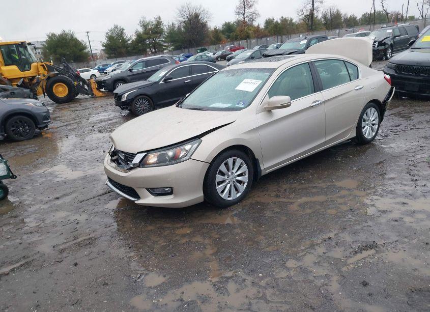 Photo 2 of 2013 Honda Accord EX-L (VIN 1HGCR2F8XDA202793)