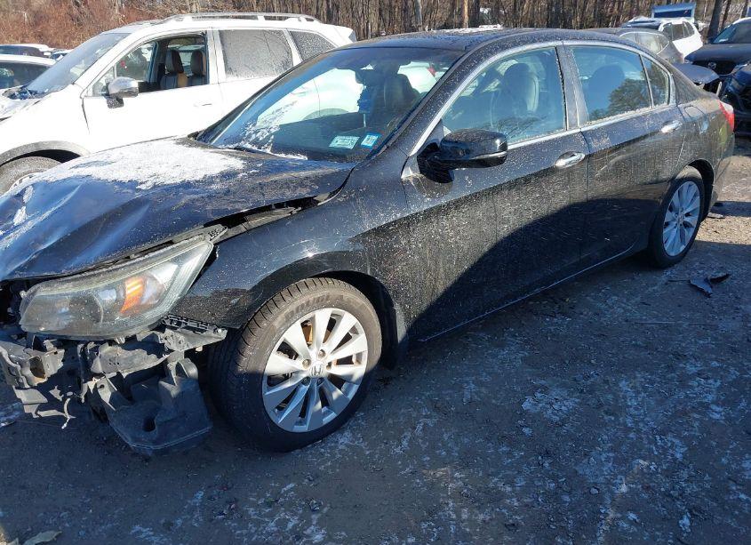 Photo 2 of 2013 Honda Accord EX-L (VIN 1HGCR2F8XDA231792)