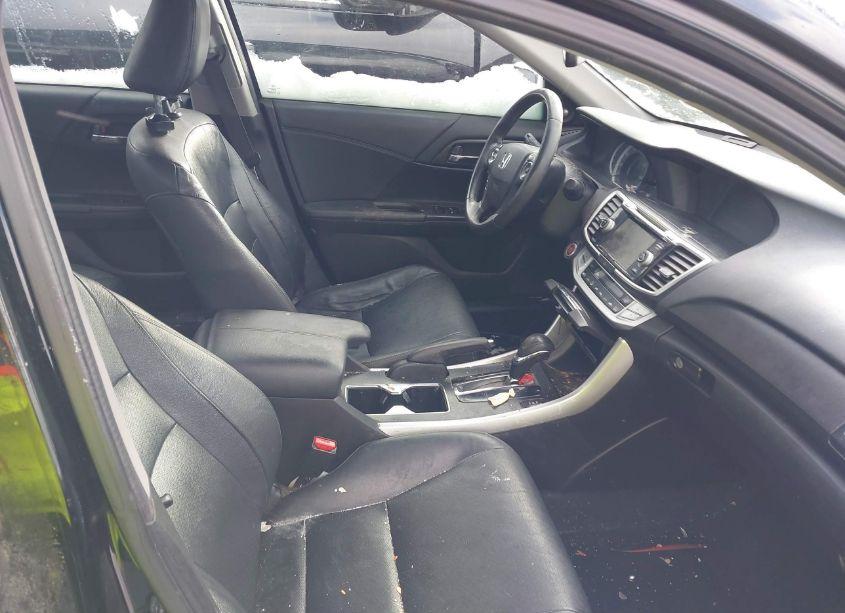 Photo 5 of 2013 Honda Accord EX-L (VIN 1HGCR2F8XDA233056)