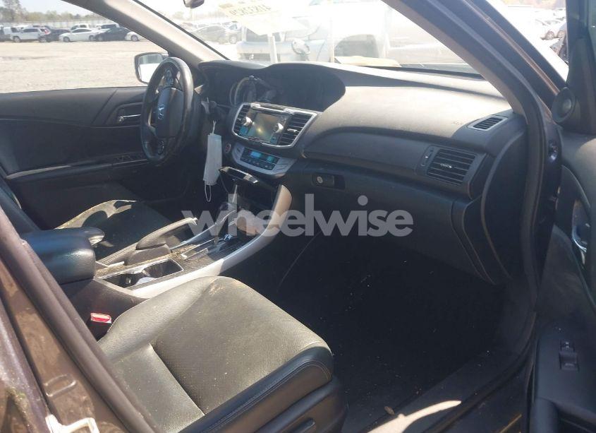 Photo 5 of 2013 Honda Accord EX-L (VIN 1HGCR2F8XDA253582)