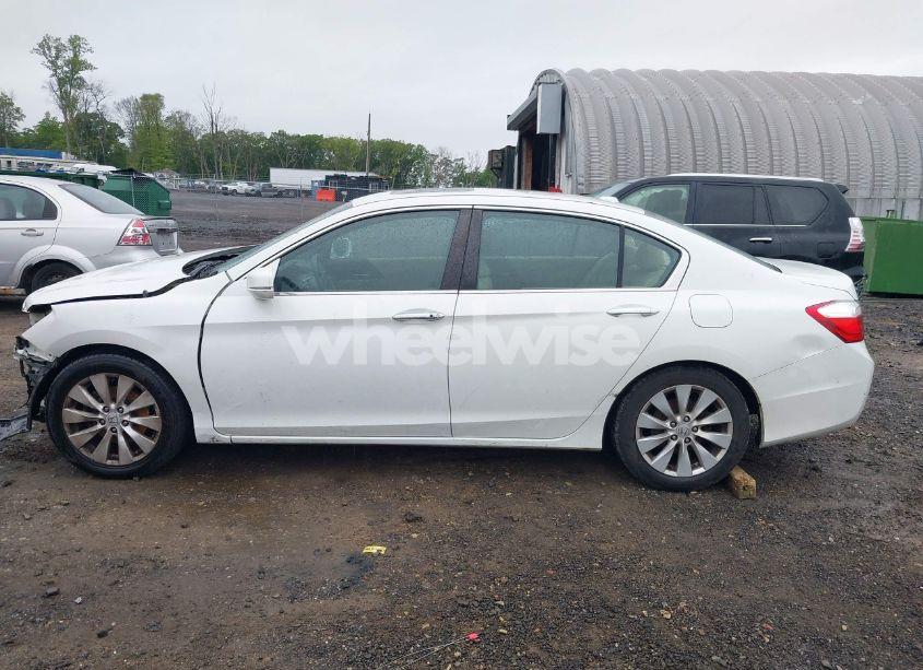 Photo 14 of 2014 Honda Accord EX-L (VIN 1HGCR2F8XEA024482)