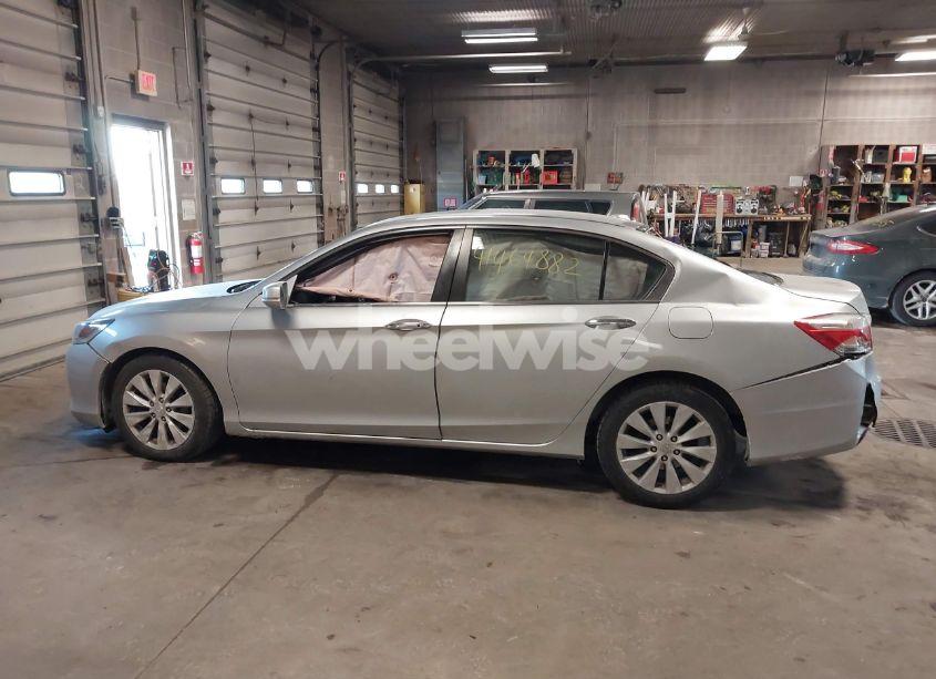 Photo 14 of 2014 Honda Accord EX-L (VIN 1HGCR2F8XEA047633)