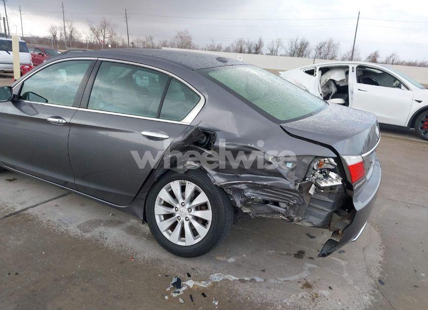 Photo 6 of 2014 Honda Accord EX-L (VIN 1HGCR2F8XEA051701)