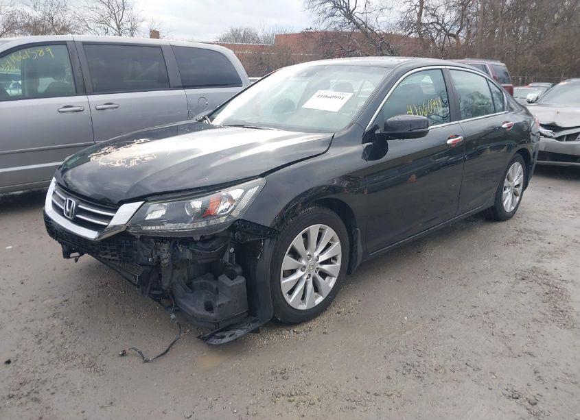 Photo 2 of 2014 Honda Accord EX-L (VIN 1HGCR2F8XEA064206)