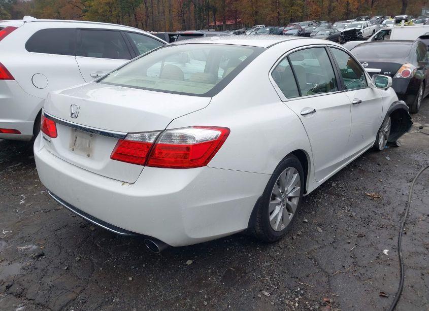 Photo 4 of 2014 Honda Accord EX-L (VIN 1HGCR2F8XEA139440)