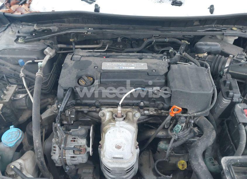Photo 10 of 2014 Honda Accord EX-L (VIN 1HGCR2F8XEA145948)