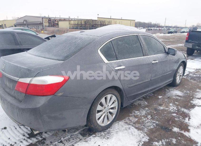 Photo 4 of 2014 Honda Accord EX-L (VIN 1HGCR2F8XEA145948)