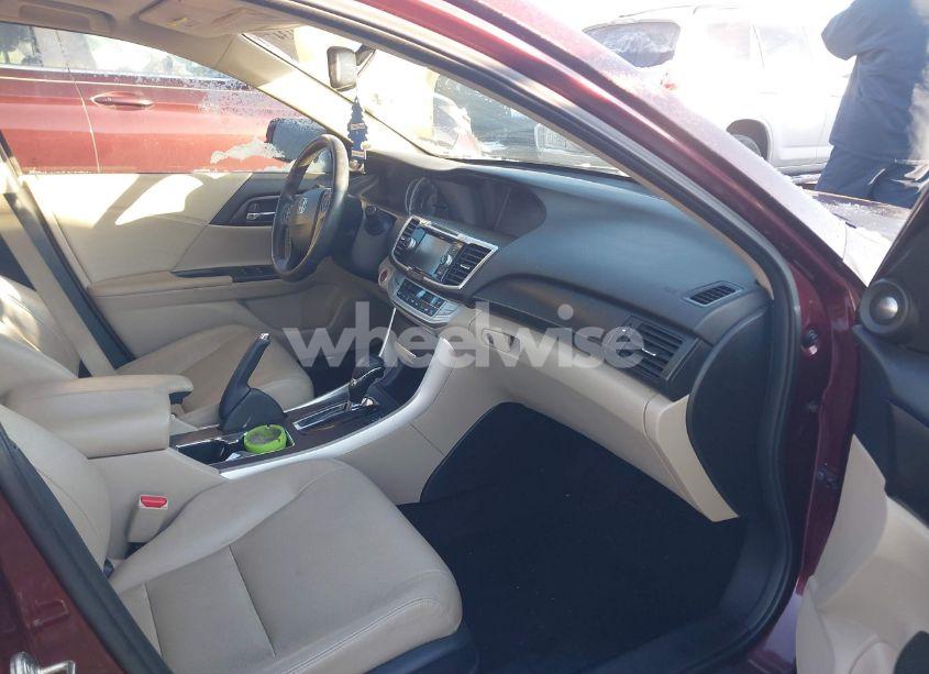 Photo 5 of 2014 Honda Accord EX-L (VIN 1HGCR2F8XEA242907)