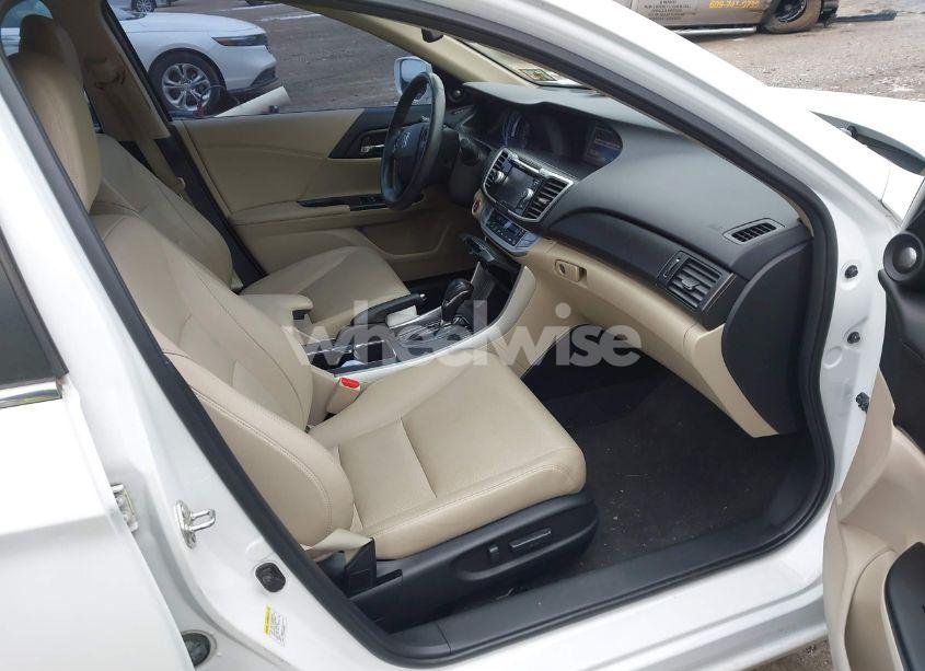 Photo 5 of 2014 Honda Accord EX-L (VIN 1HGCR2F8XEA282565)