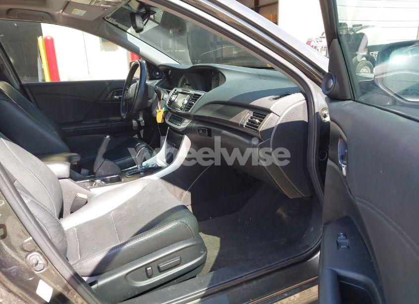 Photo 5 of 2014 Honda Accord EX-L (VIN 1HGCR2F8XEA288754)