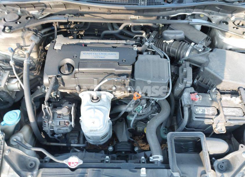 Photo 10 of 2015 Honda Accord EX-L (VIN 1HGCR2F8XFA010793)