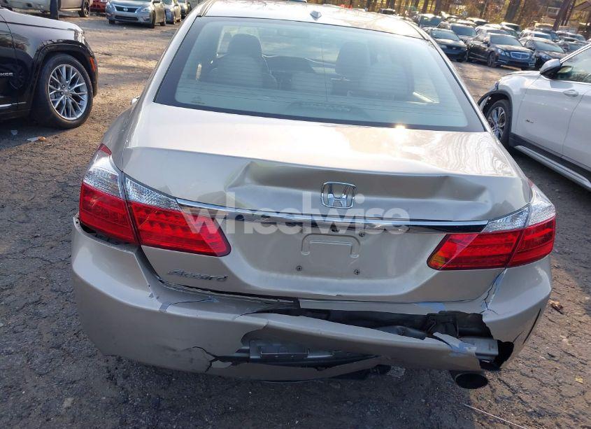 Photo 6 of 2015 Honda Accord EX-L (VIN 1HGCR2F8XFA010793)