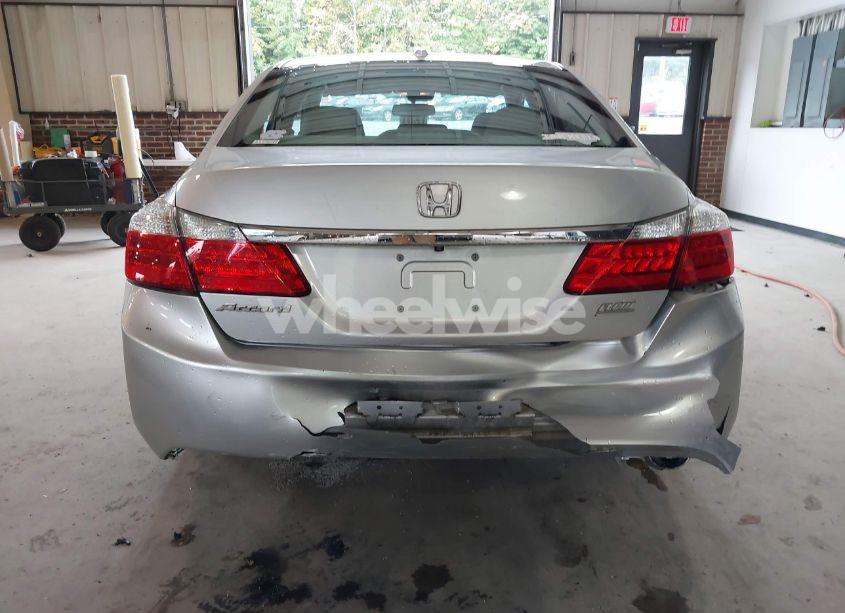 Photo 16 of 2015 Honda Accord EX-L (VIN 1HGCR2F8XFA128391)