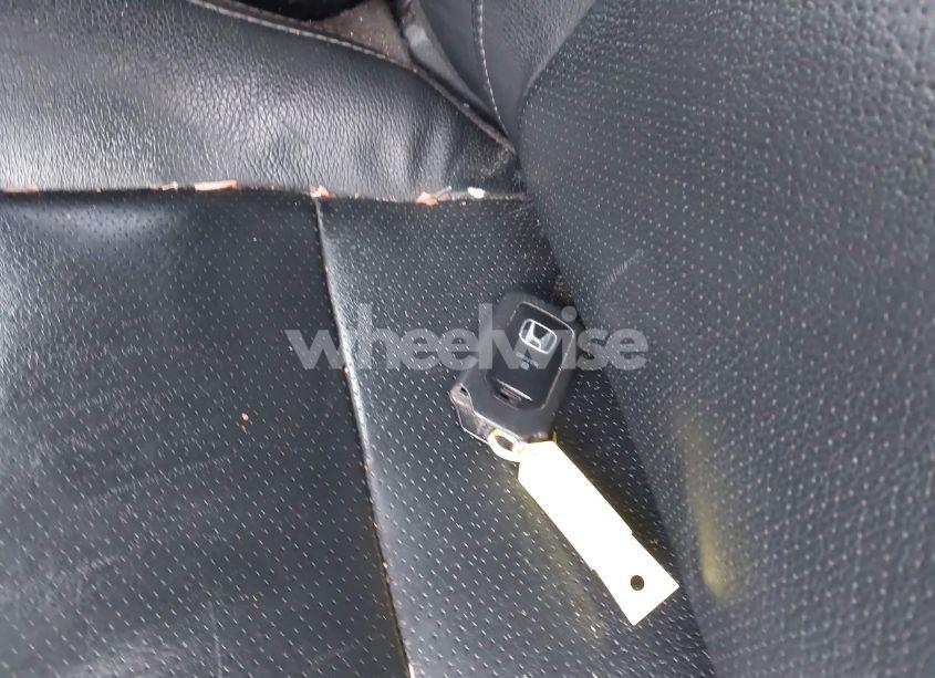 Photo 11 of 2015 Honda Accord EX-L (VIN 1HGCR2F8XFA143196)