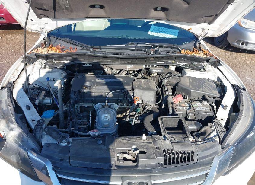 Photo 10 of 2015 Honda Accord EX-L (VIN 1HGCR2F8XFA153386)