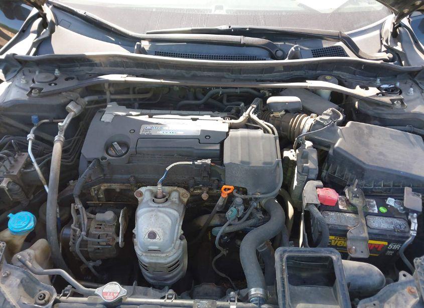 Photo 10 of 2015 Honda Accord EX-L (VIN 1HGCR2F8XFA159382)