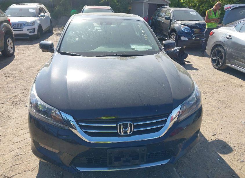 Photo 12 of 2015 Honda Accord EX-L (VIN 1HGCR2F8XFA159382)