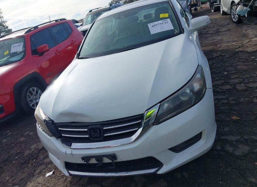 Photo 12 of 2015 Honda Accord EX-L (VIN 1HGCR2F8XFA183701)