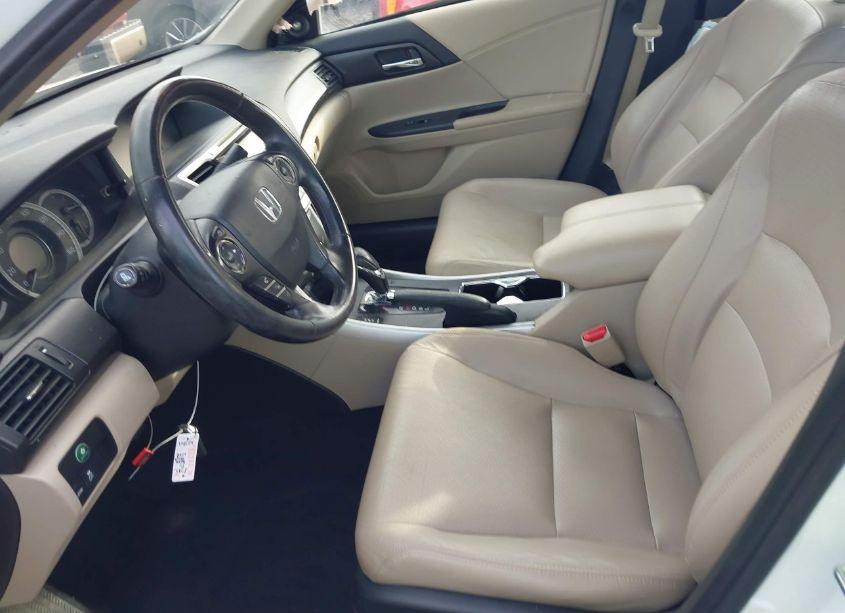 Photo 5 of 2015 Honda Accord EX-L (VIN 1HGCR2F8XFA183701)