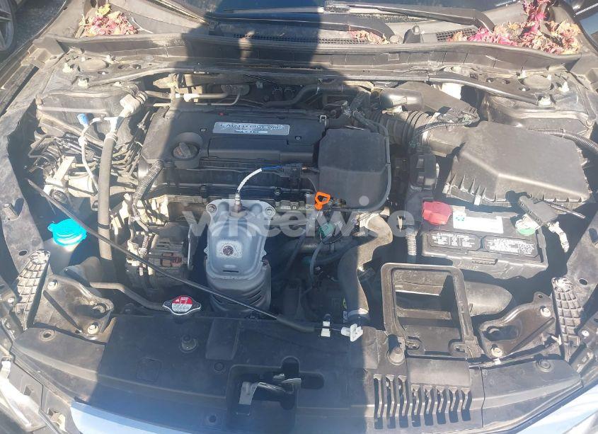 Photo 10 of 2016 Honda Accord EX-L (VIN 1HGCR2F8XGA019771)