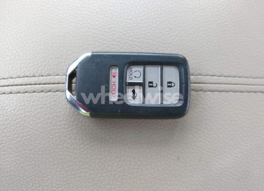 Photo 11 of 2016 Honda Accord EX-L (VIN 1HGCR2F8XGA043648)