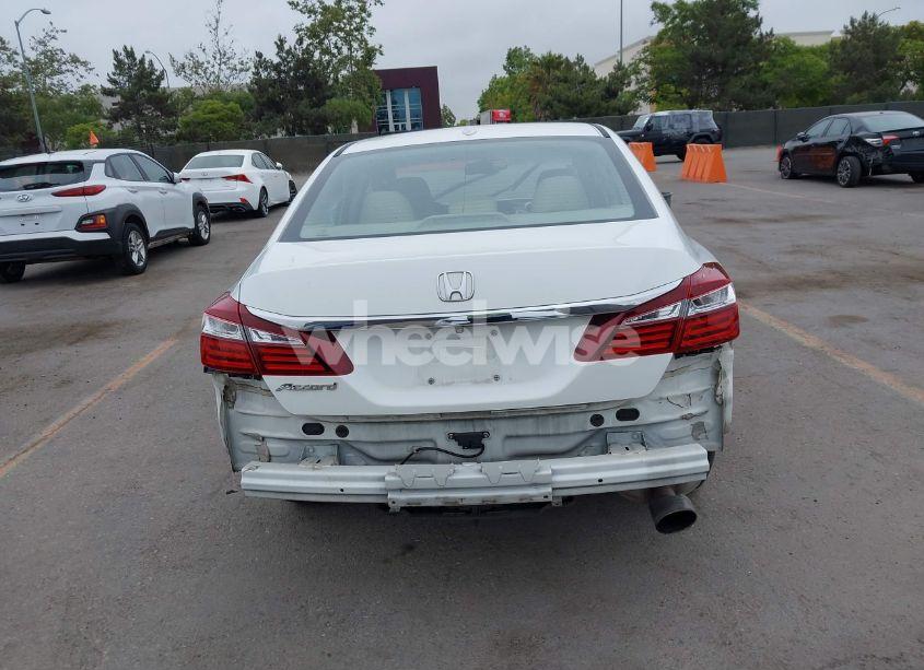 Photo 17 of 2016 Honda Accord EX-L (VIN 1HGCR2F8XGA043648)