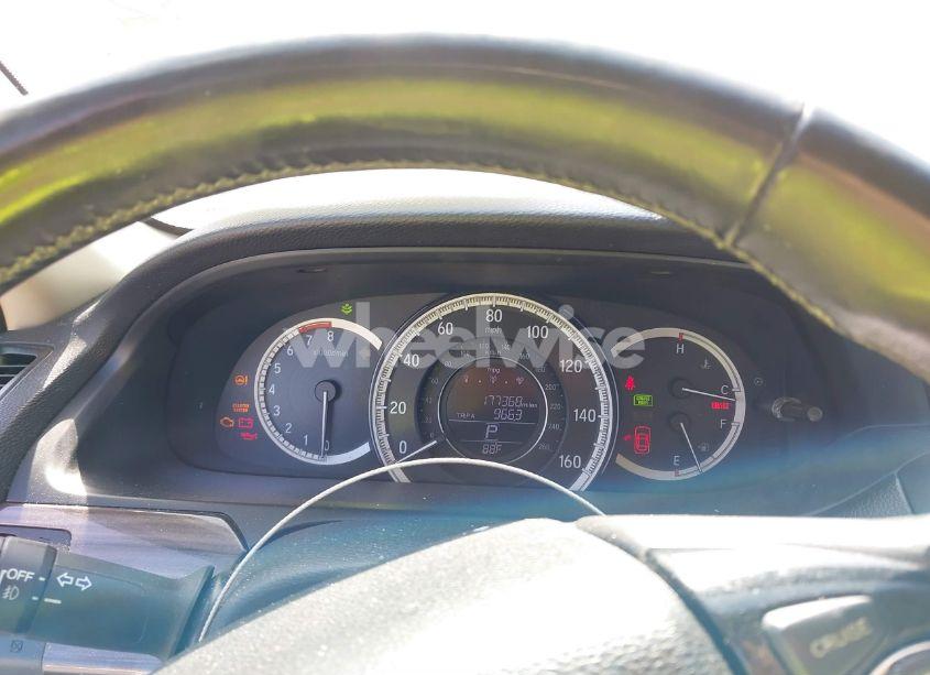 Photo 15 of 2016 Honda Accord EX-L (VIN 1HGCR2F8XGA075015)