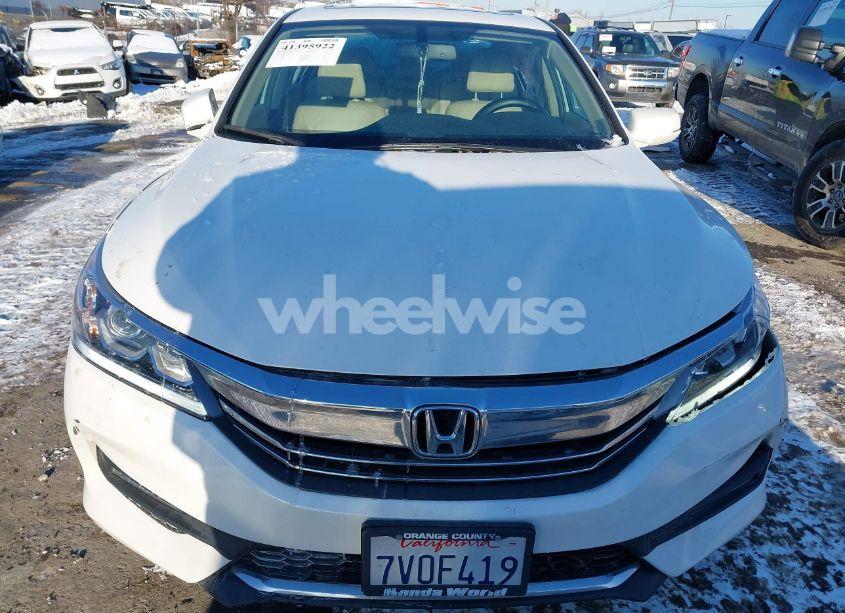 Photo 12 of 2016 Honda Accord EX-L (VIN 1HGCR2F8XGA097239)