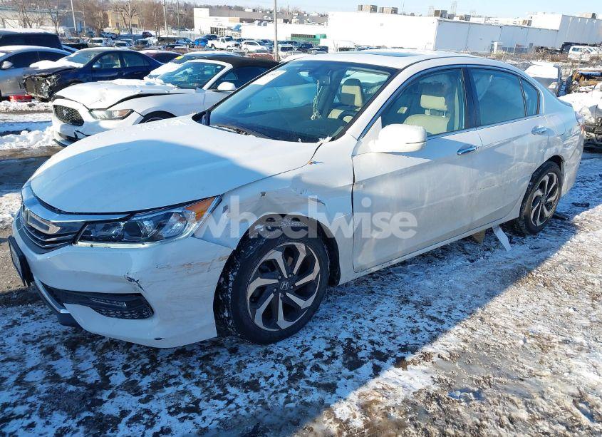 Photo 2 of 2016 Honda Accord EX-L (VIN 1HGCR2F8XGA097239)