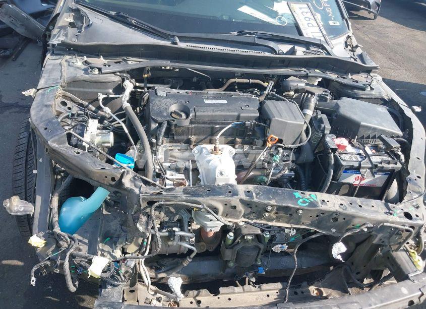 Photo 10 of 2016 Honda Accord EX-L (VIN 1HGCR2F8XGA107476)