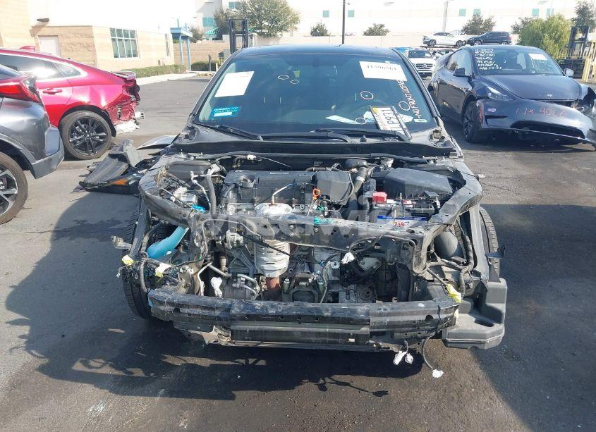 Photo 6 of 2016 Honda Accord EX-L (VIN 1HGCR2F8XGA107476)