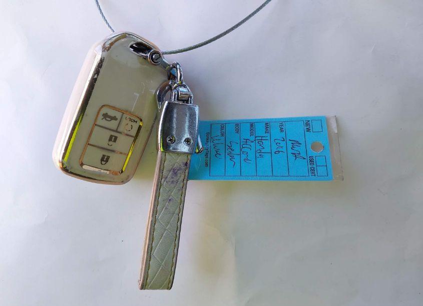 Photo 11 of 2016 Honda Accord EX-L (VIN 1HGCR2F8XGA134080)