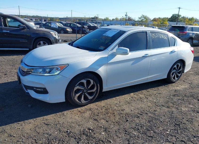 Photo 2 of 2016 Honda Accord EX-L (VIN 1HGCR2F8XGA134080)