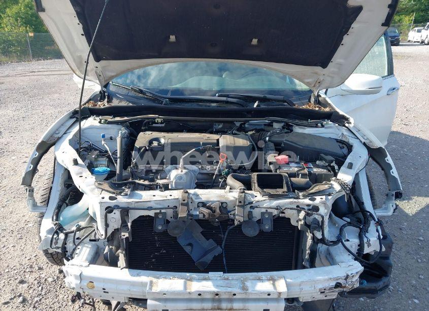 Photo 10 of 2016 Honda Accord EX-L (VIN 1HGCR2F8XGA219517)