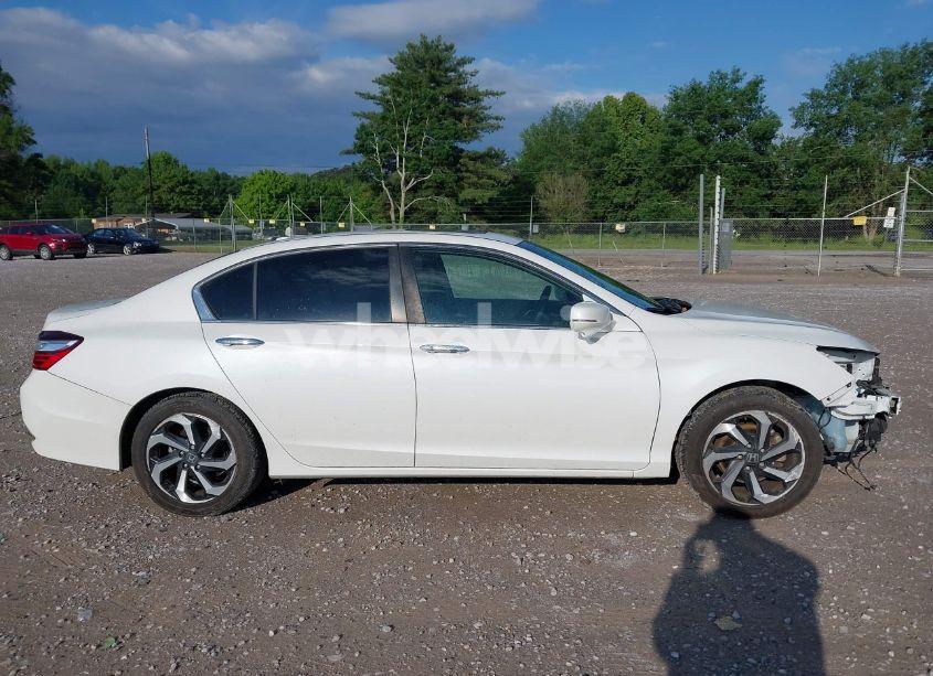 Photo 14 of 2016 Honda Accord EX-L (VIN 1HGCR2F8XGA219517)
