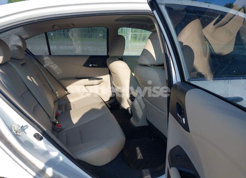 Photo 8 of 2016 Honda Accord EX-L (VIN 1HGCR2F8XGA219517)