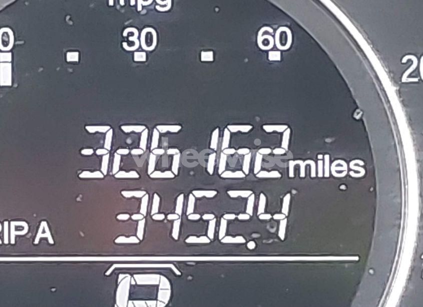 Photo 15 of 2017 Honda Accord EX-L (VIN 1HGCR2F8XHA001949)