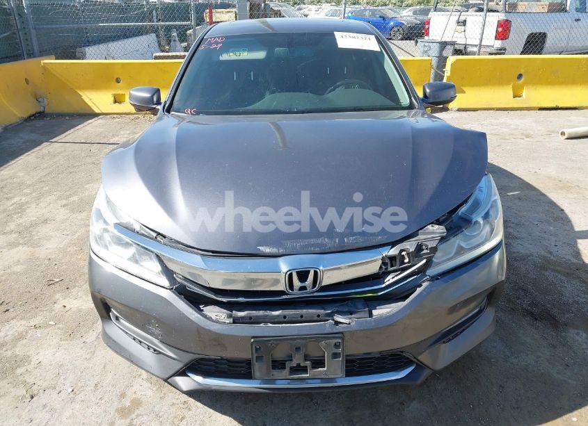 Photo 12 of 2017 Honda Accord EX-L (VIN 1HGCR2F8XHA235508)
