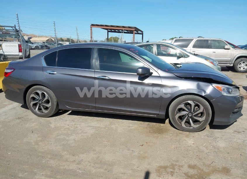 Photo 13 of 2017 Honda Accord EX-L (VIN 1HGCR2F8XHA235508)