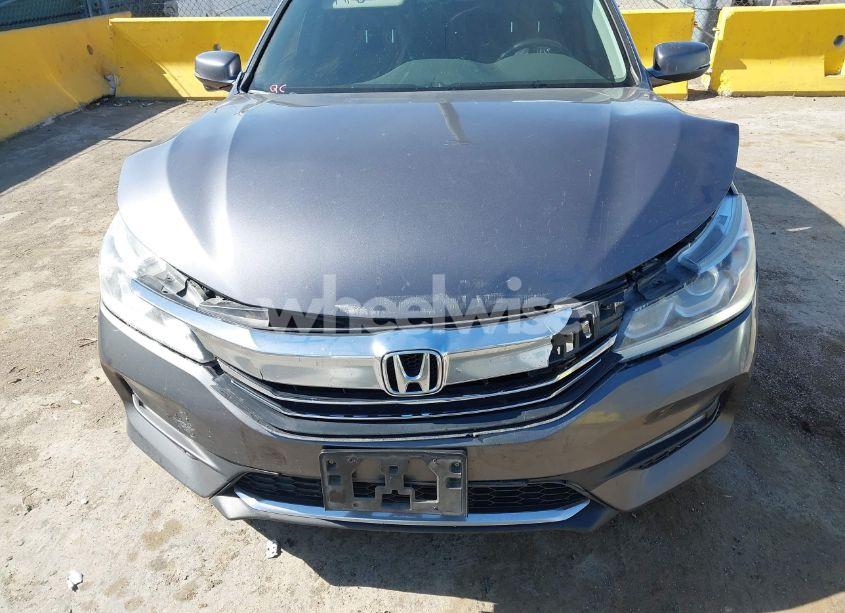 Photo 6 of 2017 Honda Accord EX-L (VIN 1HGCR2F8XHA235508)