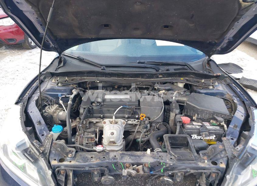 Photo 10 of 2016 Honda Accord EX-L (VIN 1HGCR2F90GA022462)