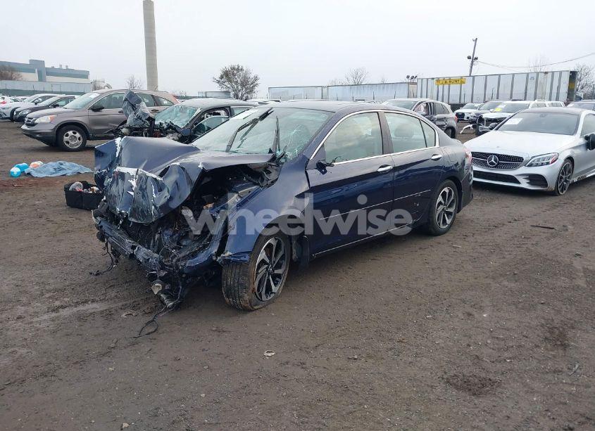 Photo 2 of 2017 Honda Accord EX-L (VIN 1HGCR2F90HA152484)